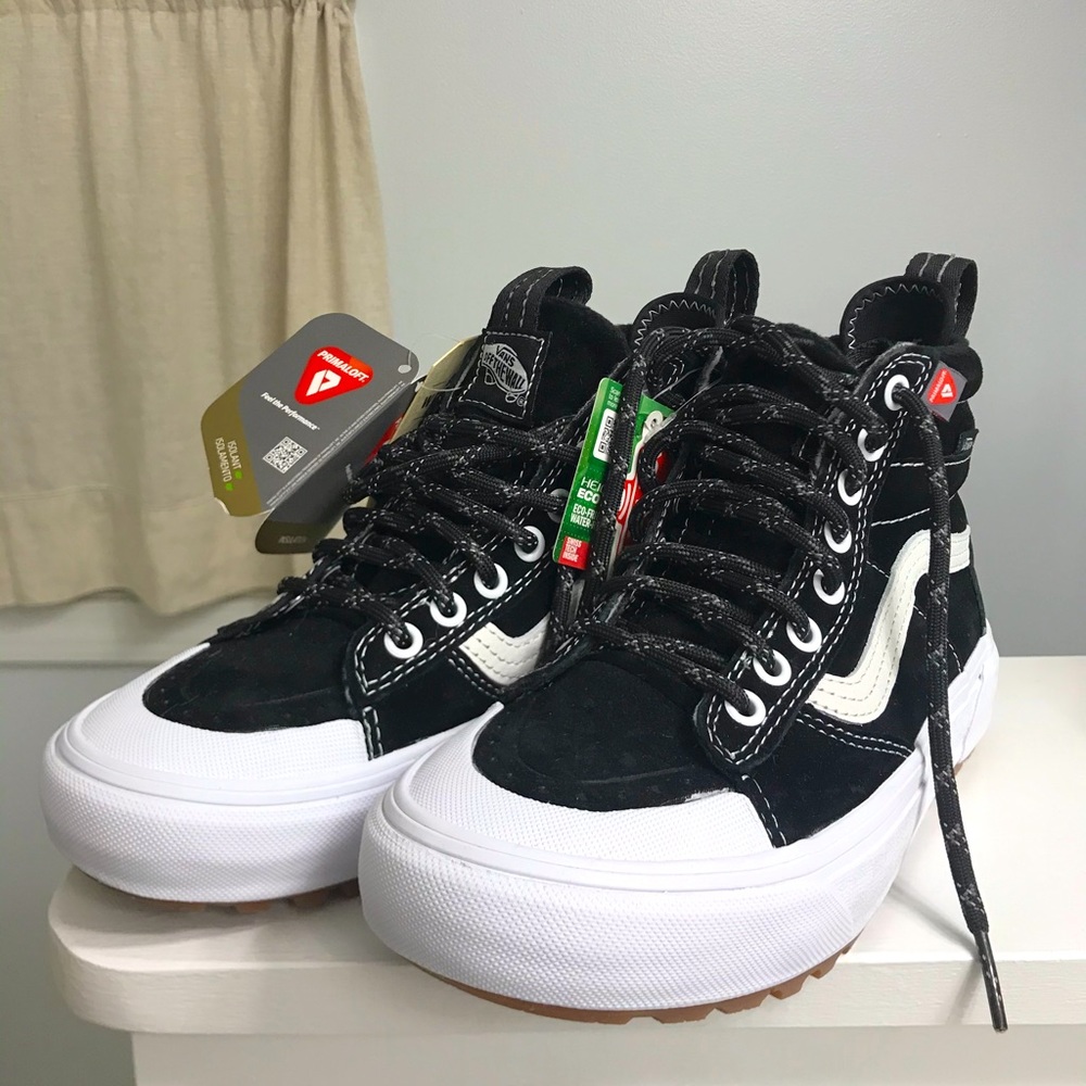 NWT Vans Sk8-Hi 2.0 DX Shoes